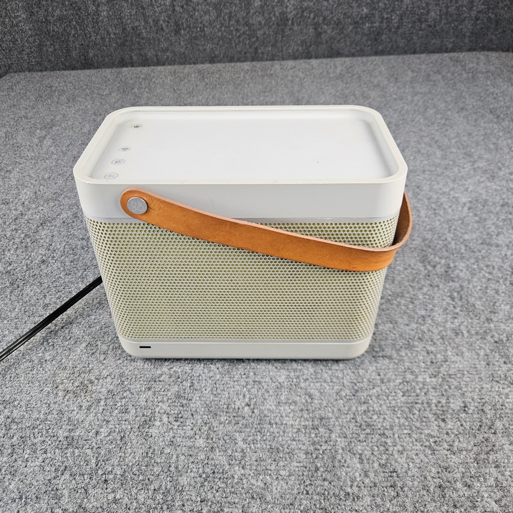 Bang & Olufsen Beolit 12 Portable Wireless AirPlay Speaker White Grey 2917